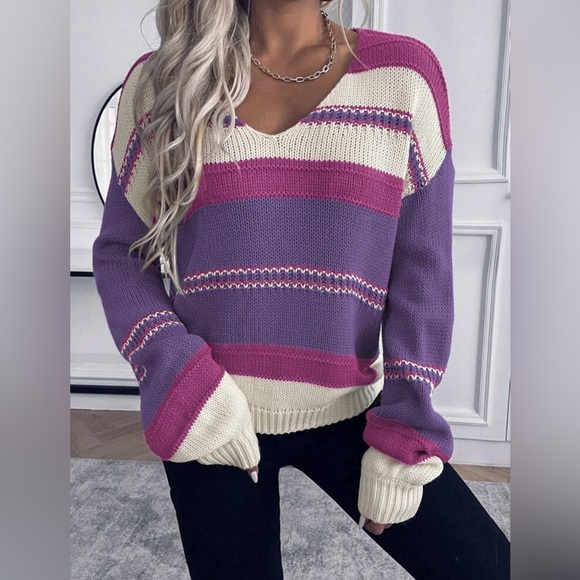 Striped Sweater 💕 - Picture 5 of 5